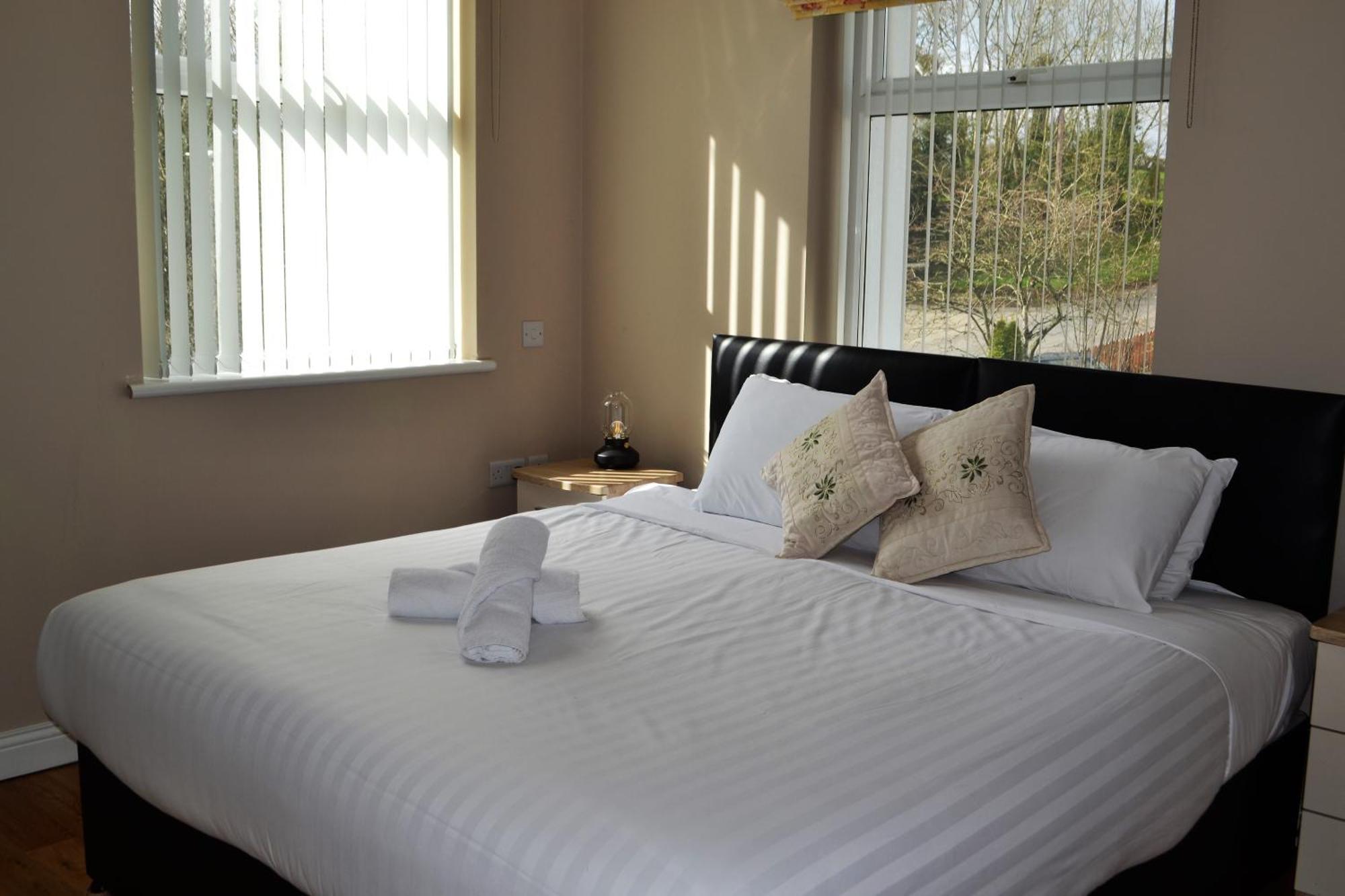 The Linen House Villa Upperlands Exterior photo
